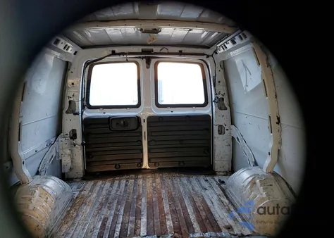 2005 Chevrolet Express G2500 из США, поврежденный, VIN 1GCGG25V651237443